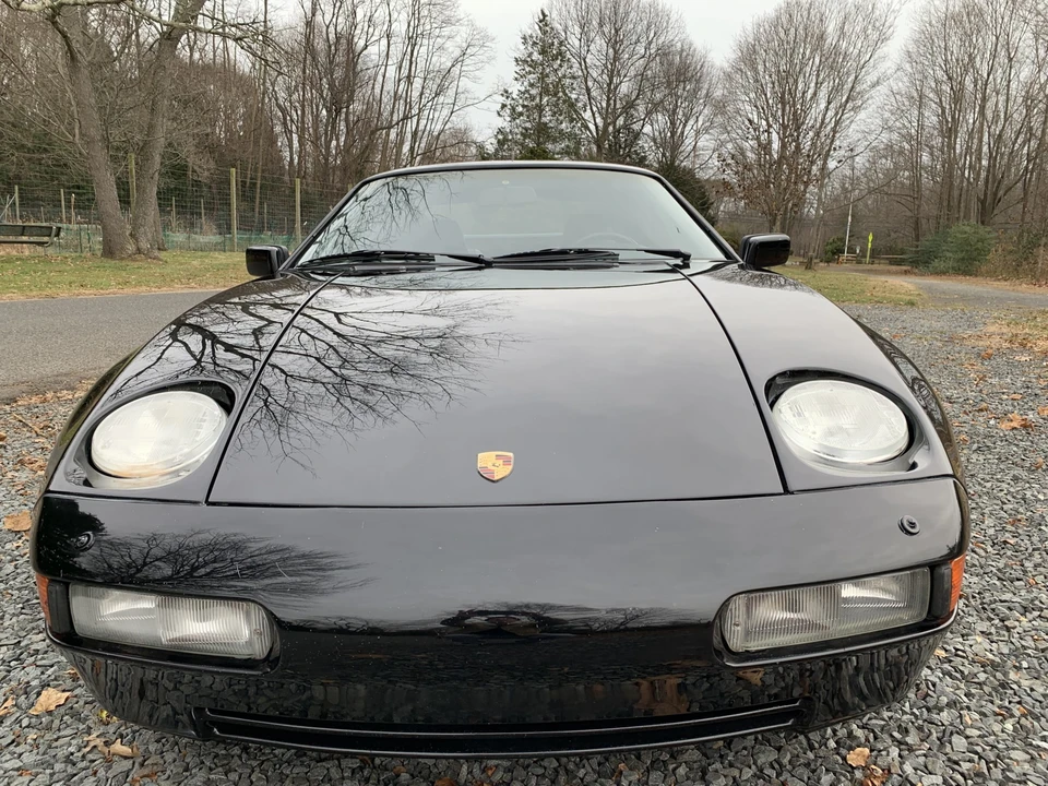 1989 Porsche 928 S4 - Image 13 of 31