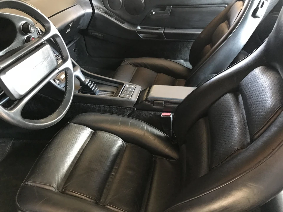 1989 Porsche 928 S4 - Image 28 of 31