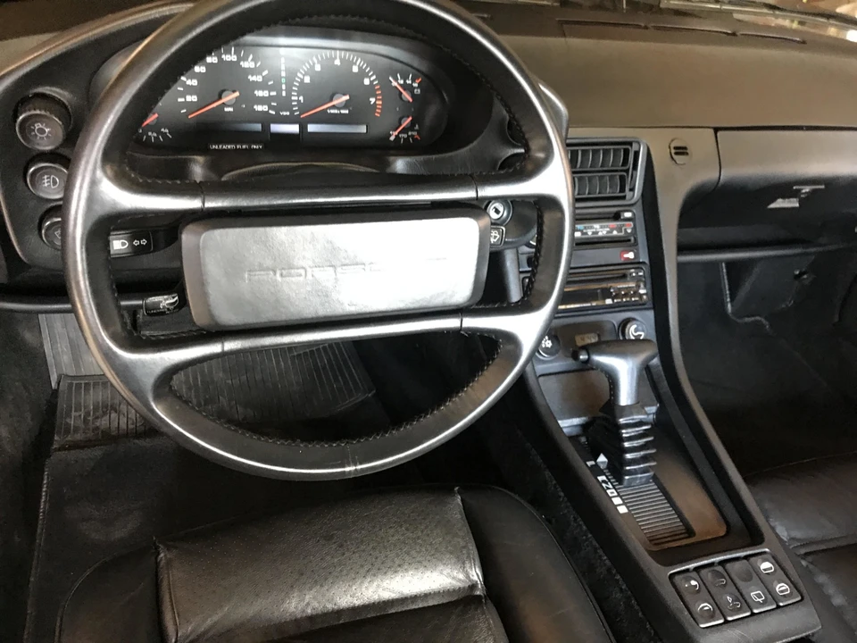 1989 Porsche 928 S4 - Image 27 of 31
