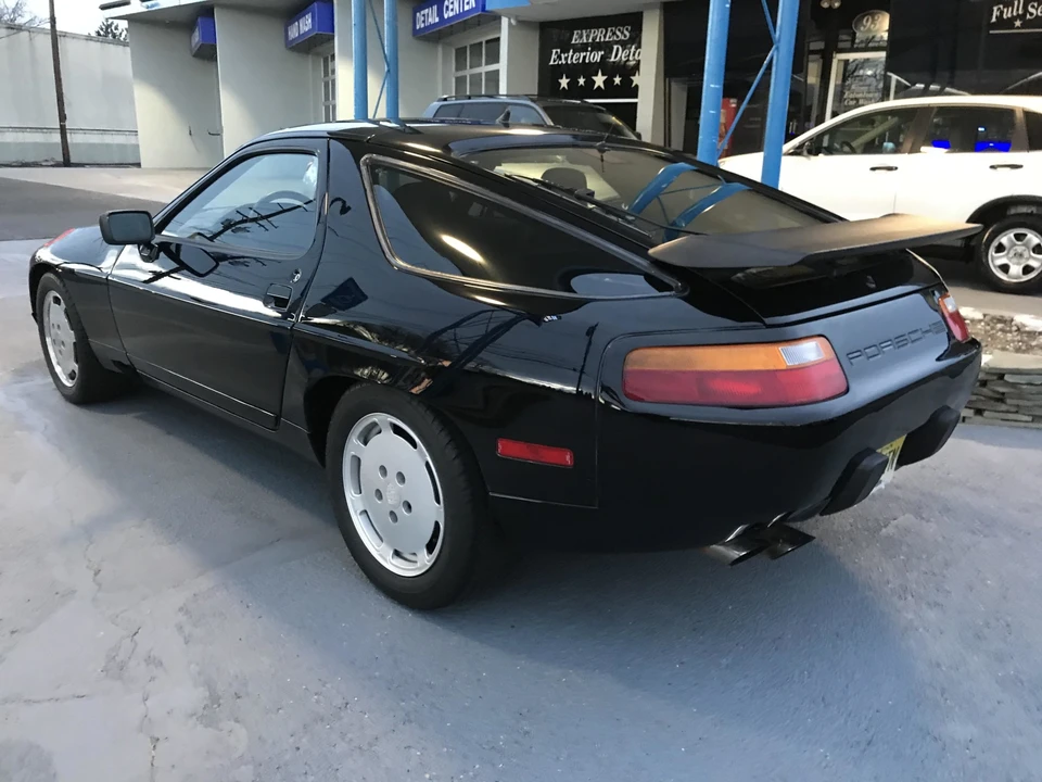 1989 Porsche 928 S4 - Image 19 of 31
