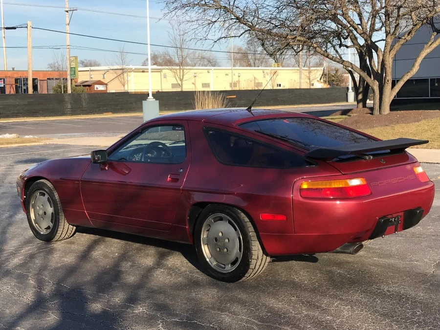 1989 Porsche 928 S4 - Image 3 of 12