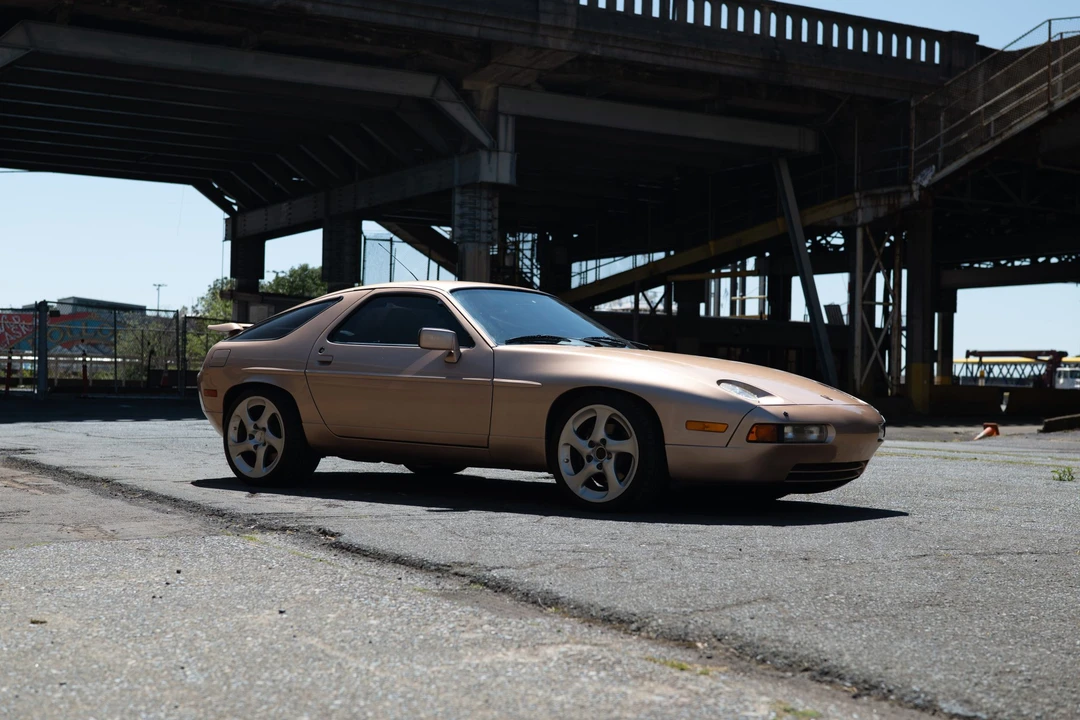 1989 Porsche 928 S4 - Image 18 of 31