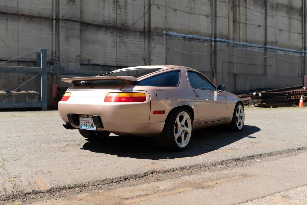 1989 Porsche 928 S4 - Image 24 of 31