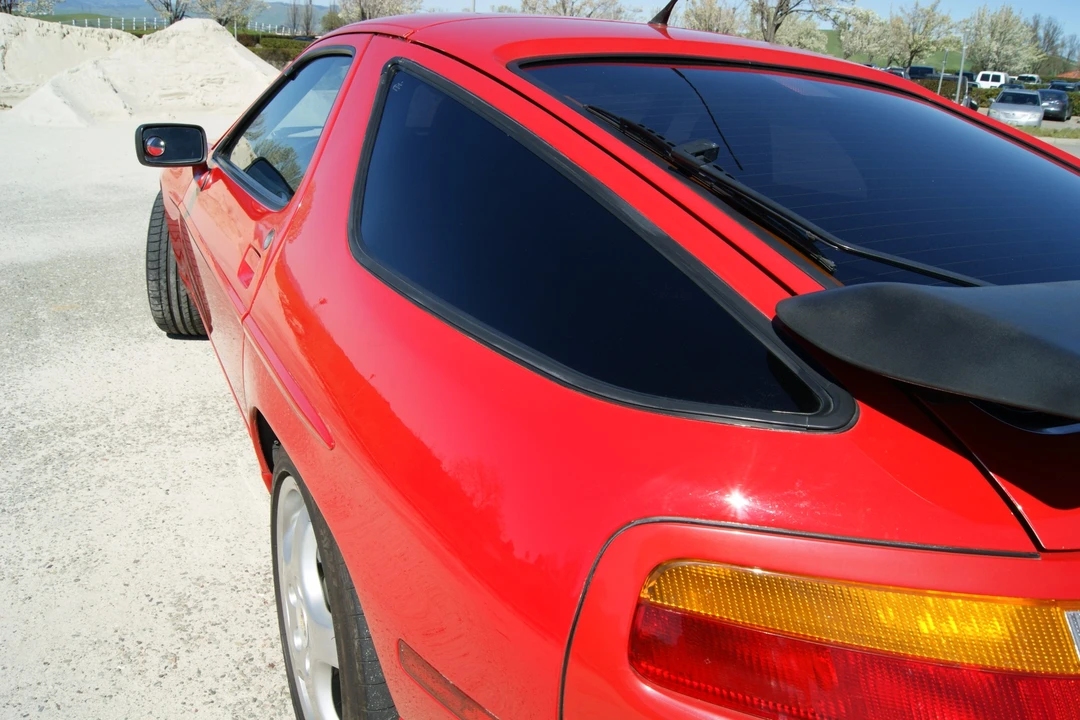 1989 Porsche 928 S4 - Image 31 of 31