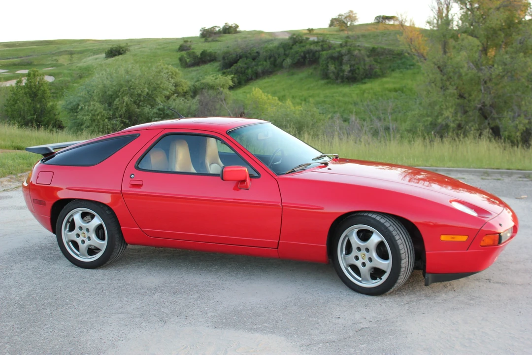1989 Porsche 928 S4 - Image 4 of 31