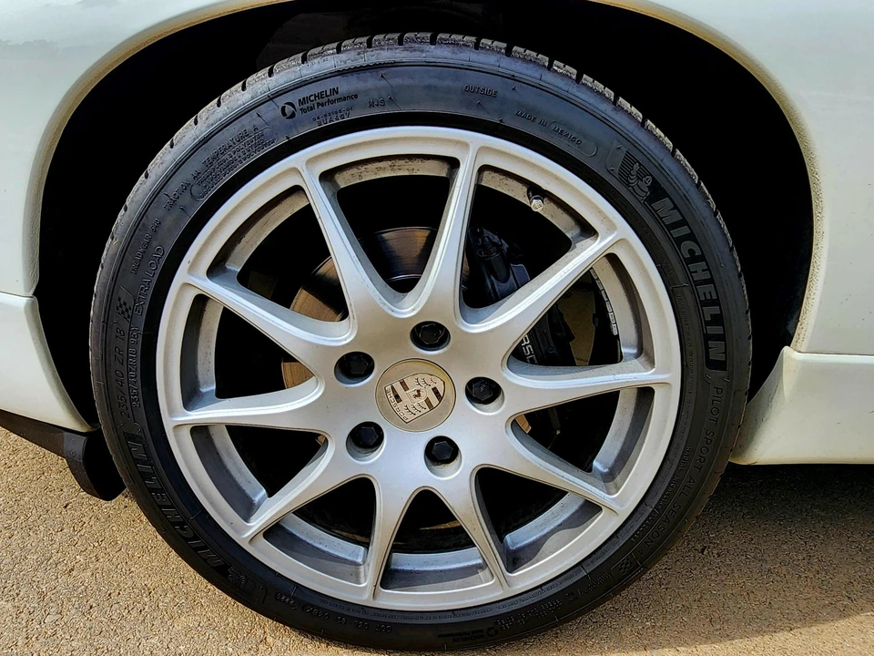 1989 Porsche 928 S4 - Image 28 of 31