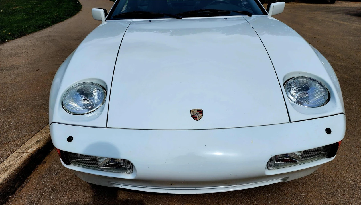 1989 Porsche 928 S4 - Image 19 of 31