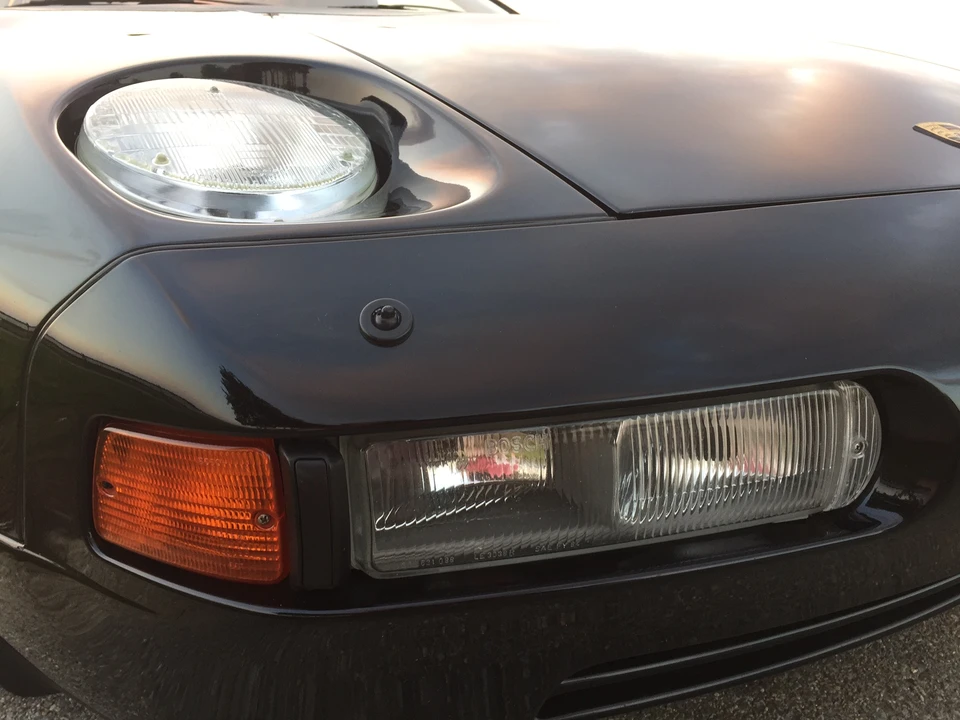 1989 Porsche 928 S4 - Image 24 of 31