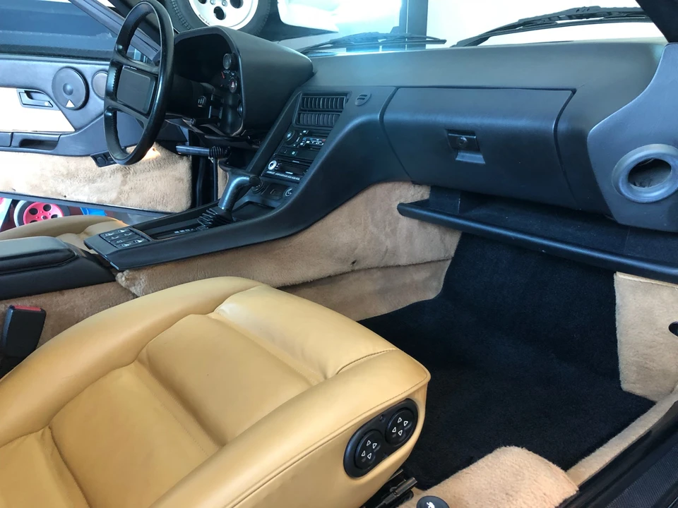 1989 Porsche 928 S4 - Image 26 of 31