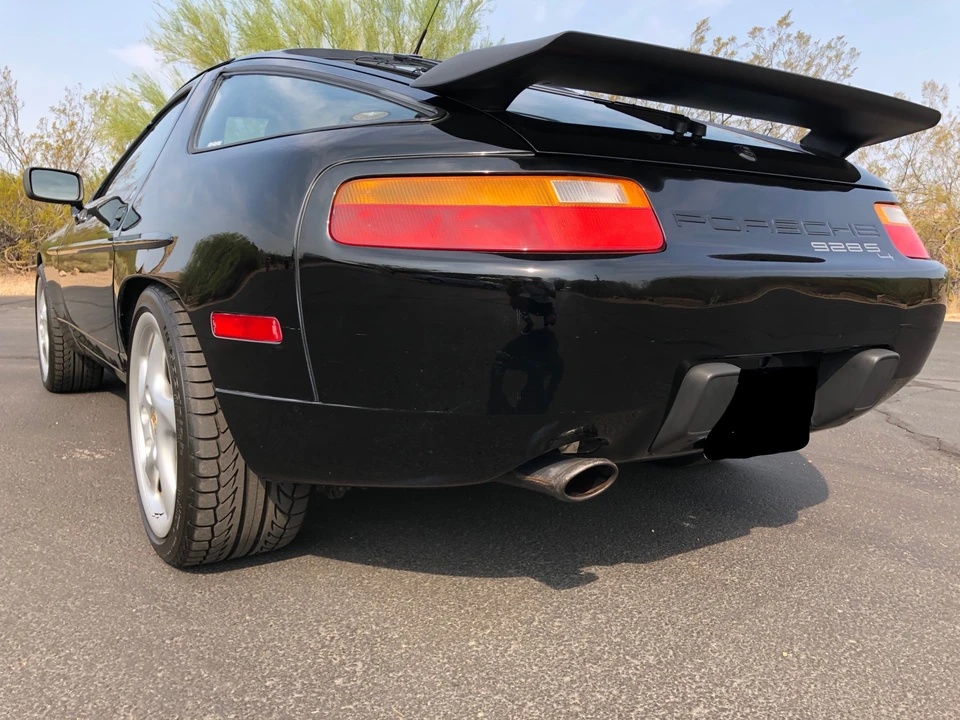 1989 Porsche 928 S4 - Image 14 of 31