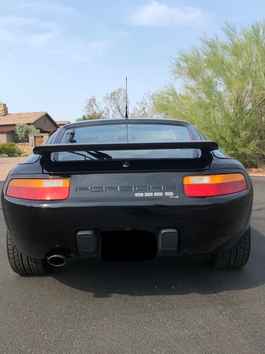 1989 Porsche 928 S4 - Image 15 of 31