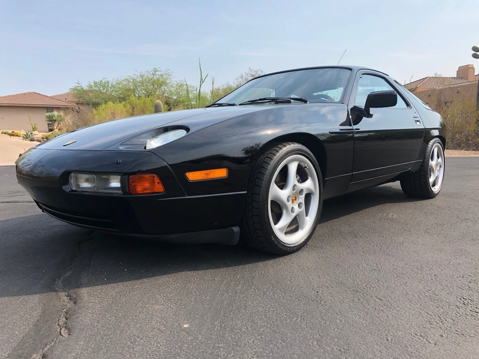 1989 Porsche 928 S4 - Image 8 of 31