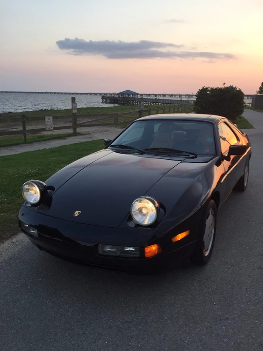 1989 Porsche 928 S4 - Image 13 of 31