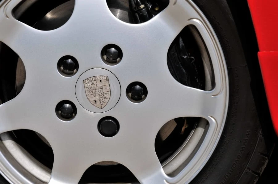 1989 Porsche 928 S4 - Image 9 of 12
