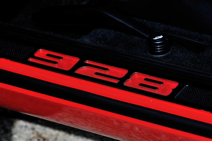 1989 Porsche 928 S4 - Image 10 of 12