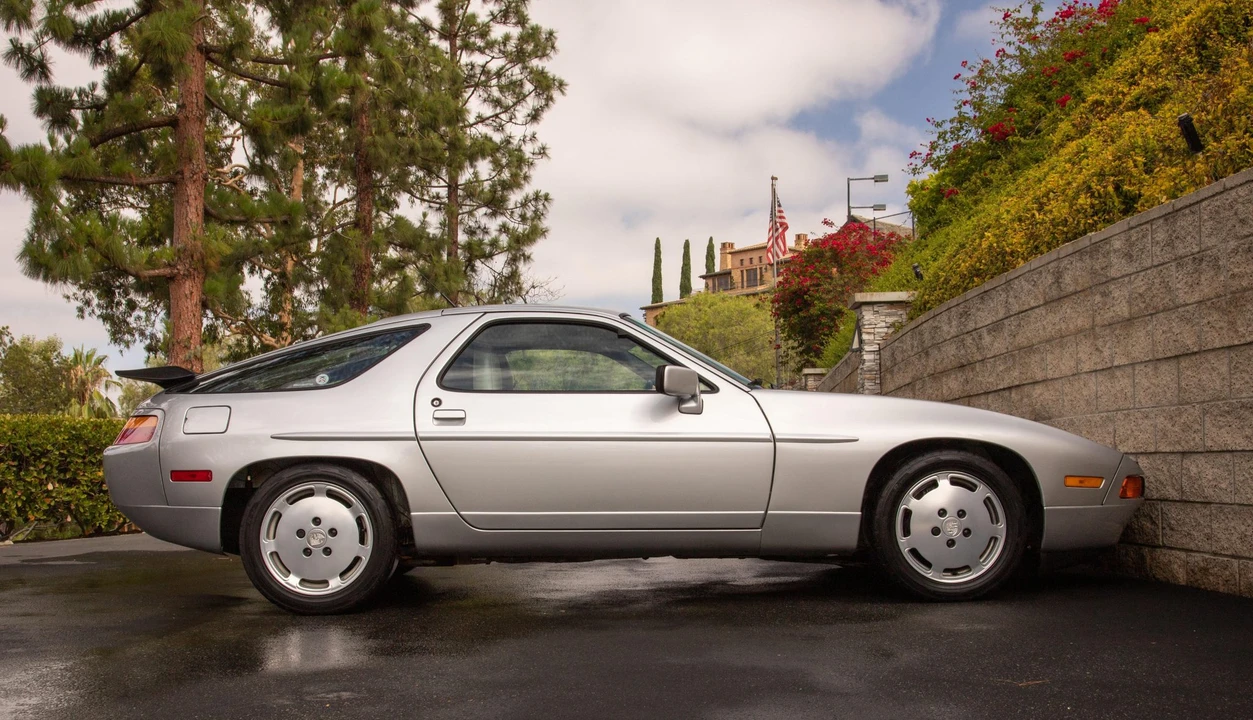 1989 Porsche 928 S4 - Image 31 of 31