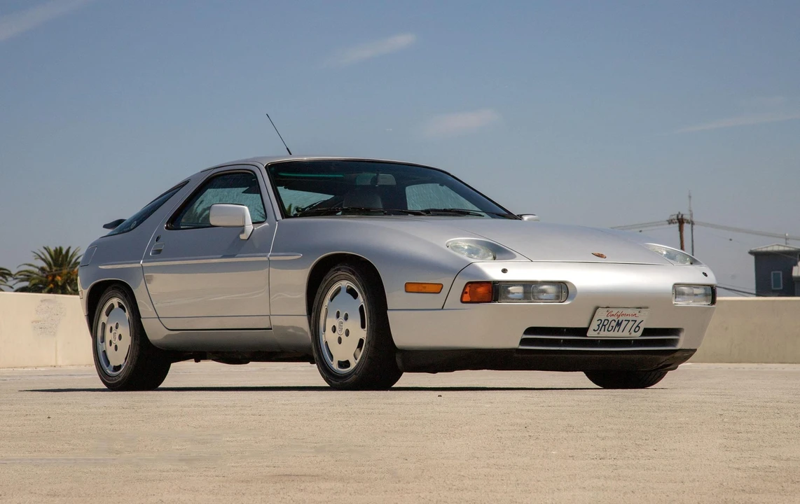1989 Porsche 928 S4 - Image 7 of 31