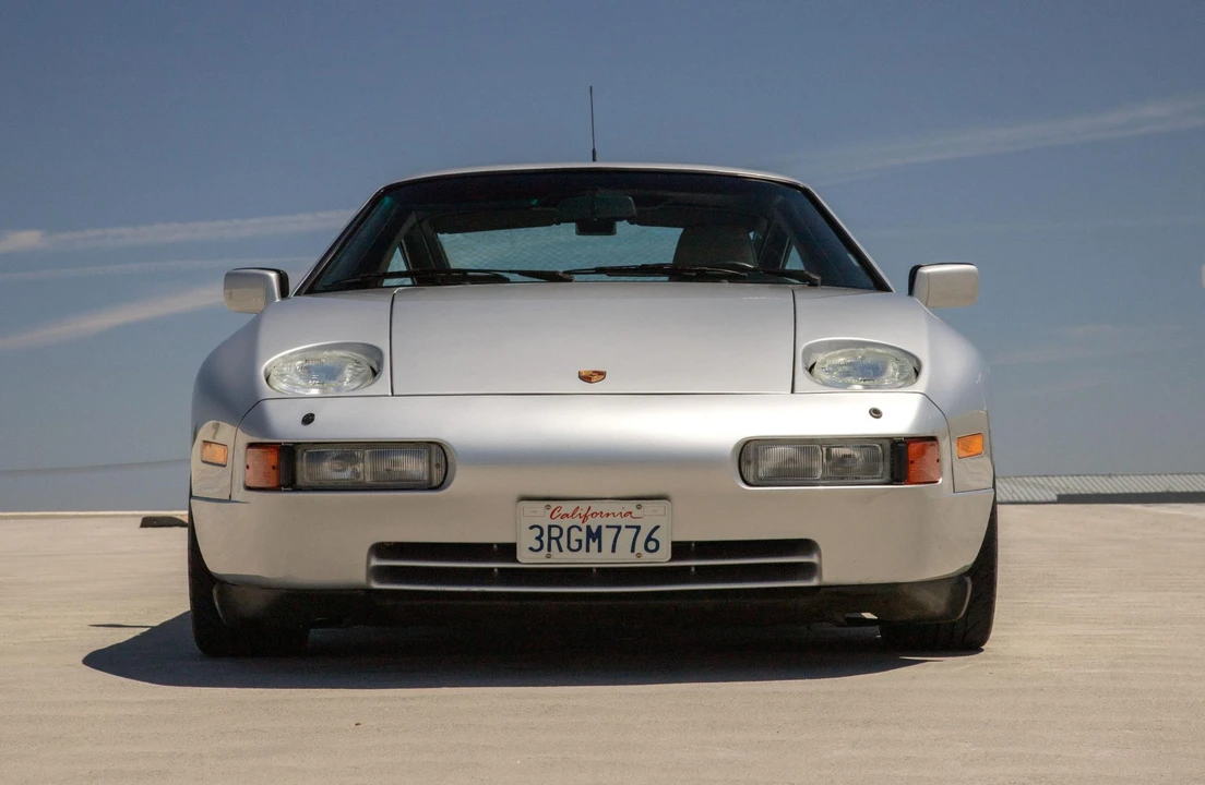 1989 Porsche 928 S4 - Image 6 of 31