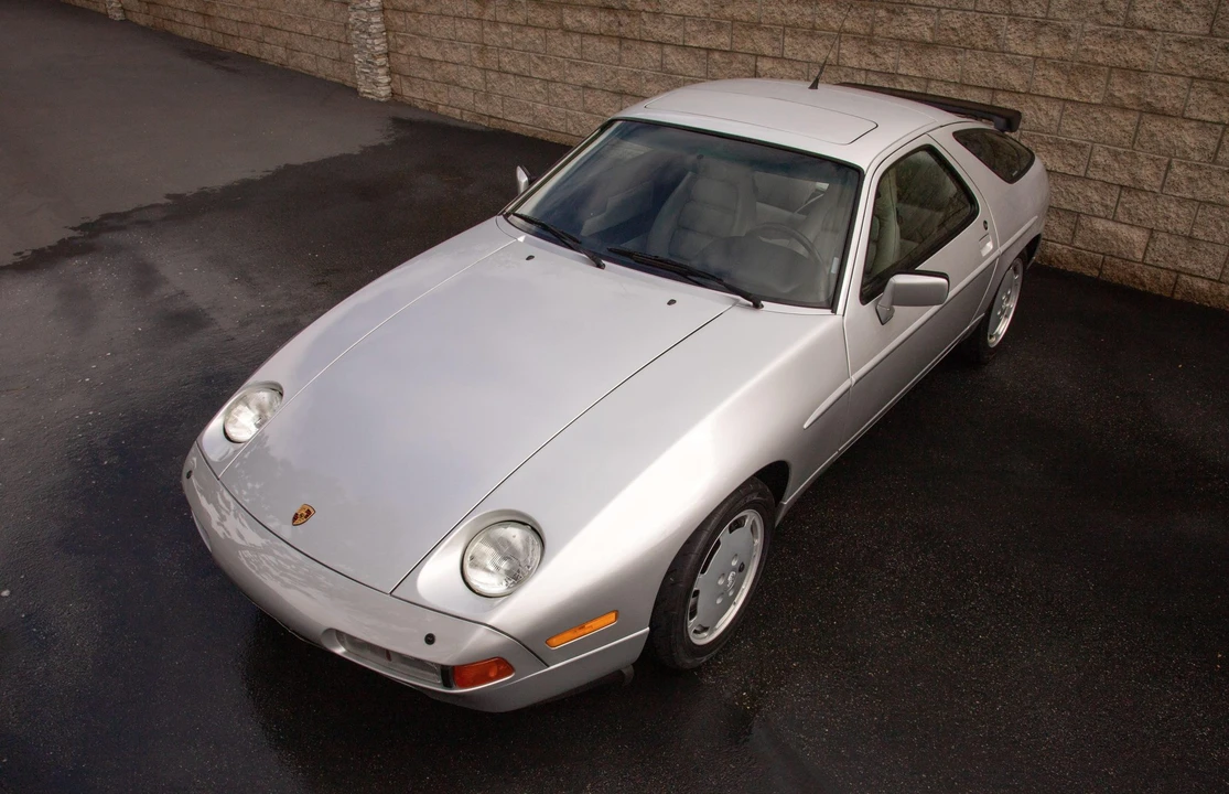 1989 Porsche 928 S4 - Image 25 of 31