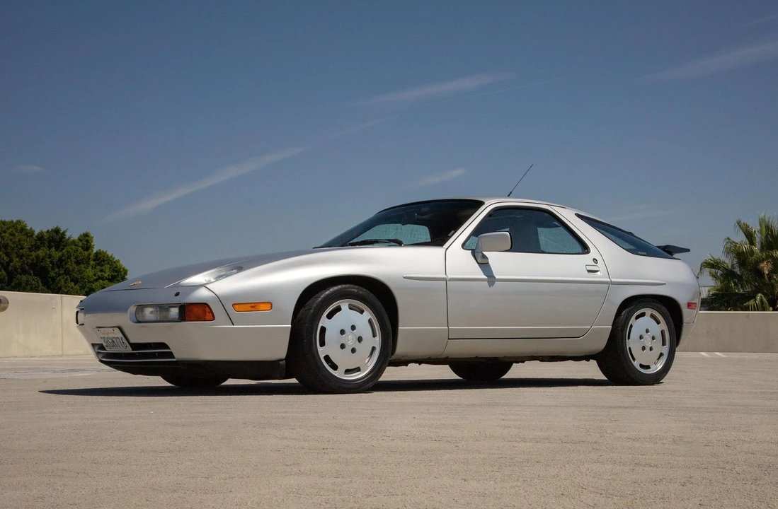 1989 Porsche 928 S4 - Image 3 of 31