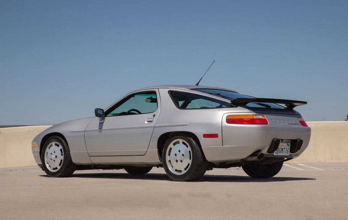 1989 Porsche 928 S4 - Image 19 of 31