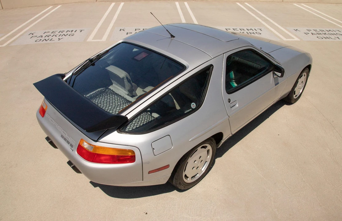 1989 Porsche 928 S4 - Image 14 of 31