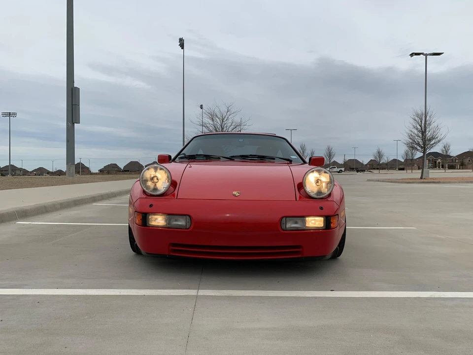 1989 Porsche 928 S4 - Image 6 of 31