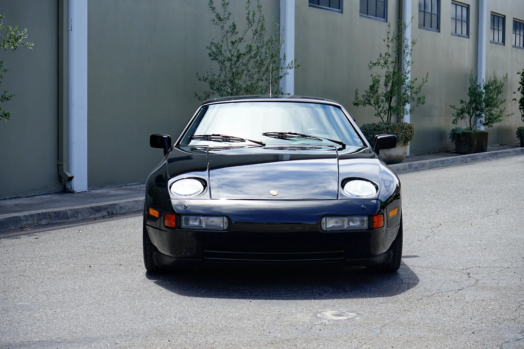 1989 Porsche 928 S4 - Image 3 of 31