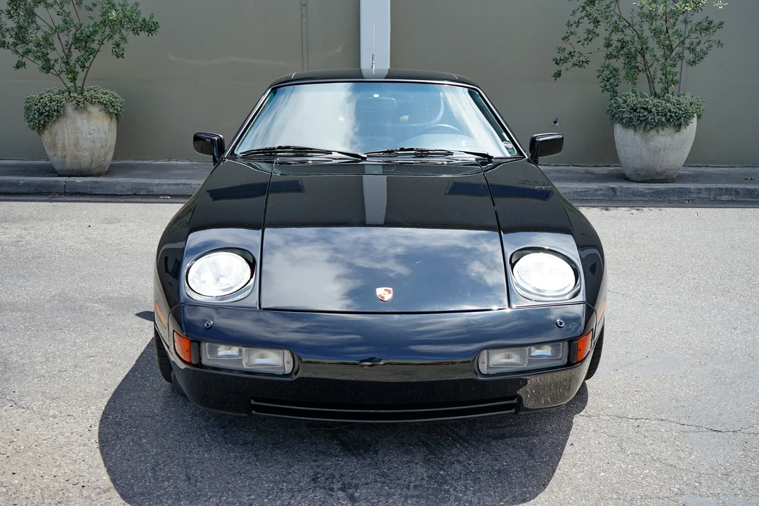 1989 Porsche 928 S4 - Image 4 of 31