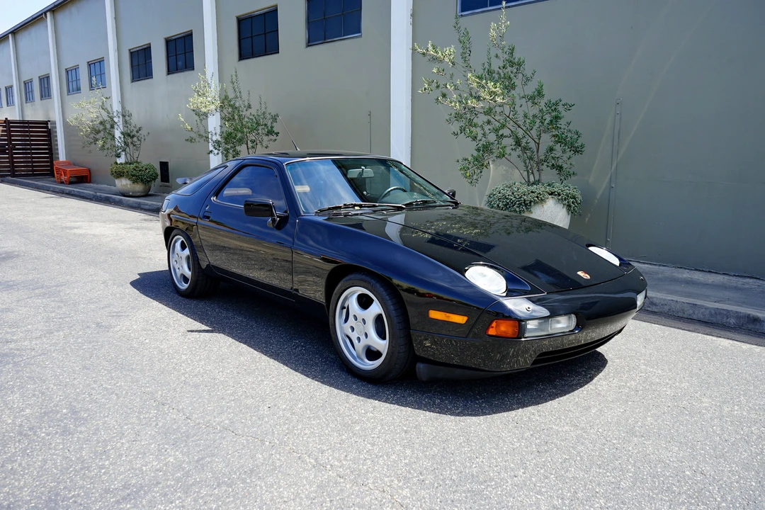 1989 Porsche 928 S4 - Image 18 of 31