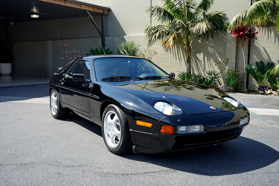 1989 Porsche 928 S4 - Image 22 of 31