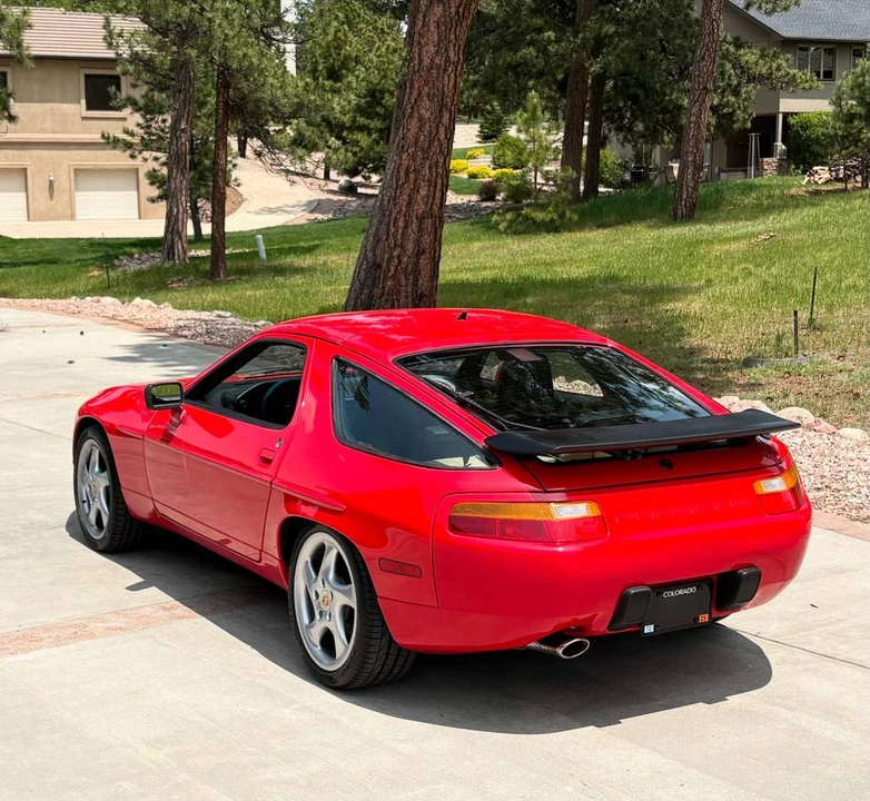1989 Porsche 928 S4 - Image 18 of 24