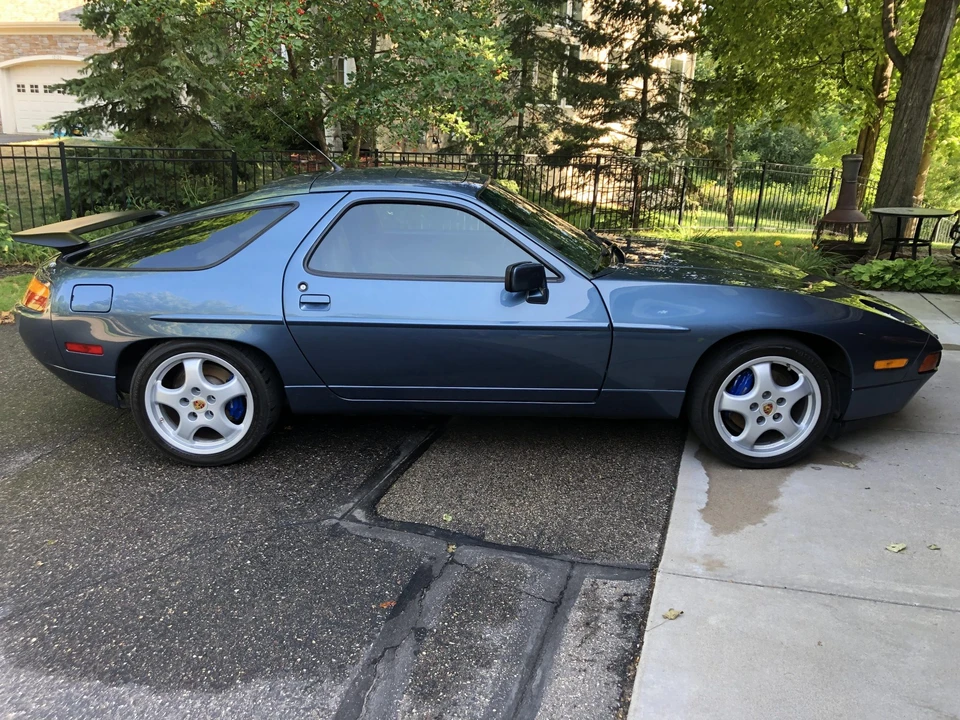 1989 Porsche 928 S4 - Image 22 of 31