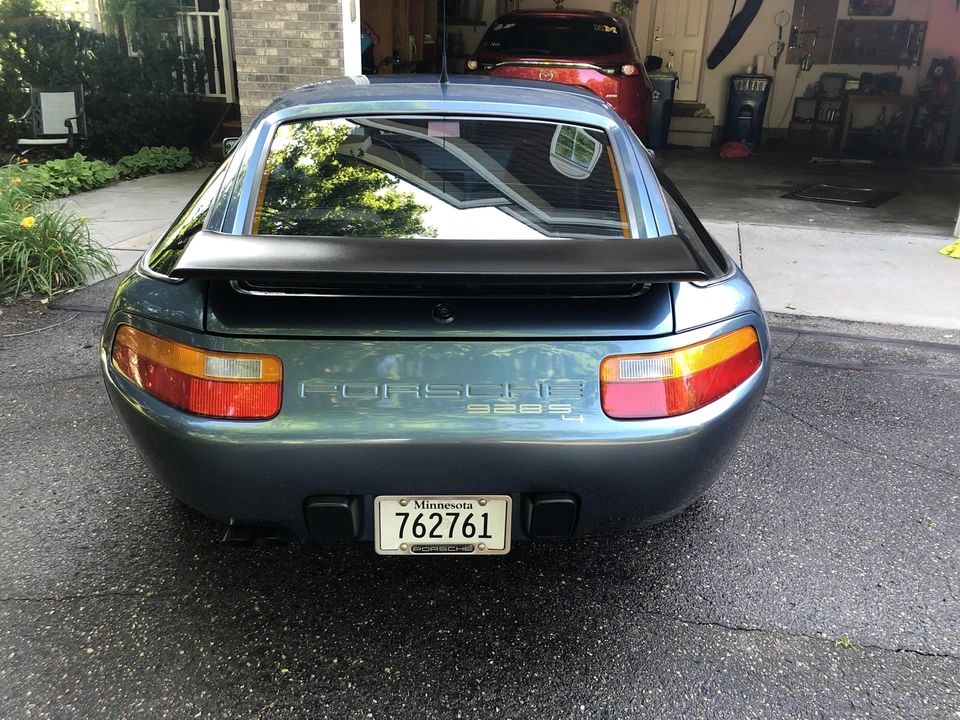 1989 Porsche 928 S4 - Image 17 of 31