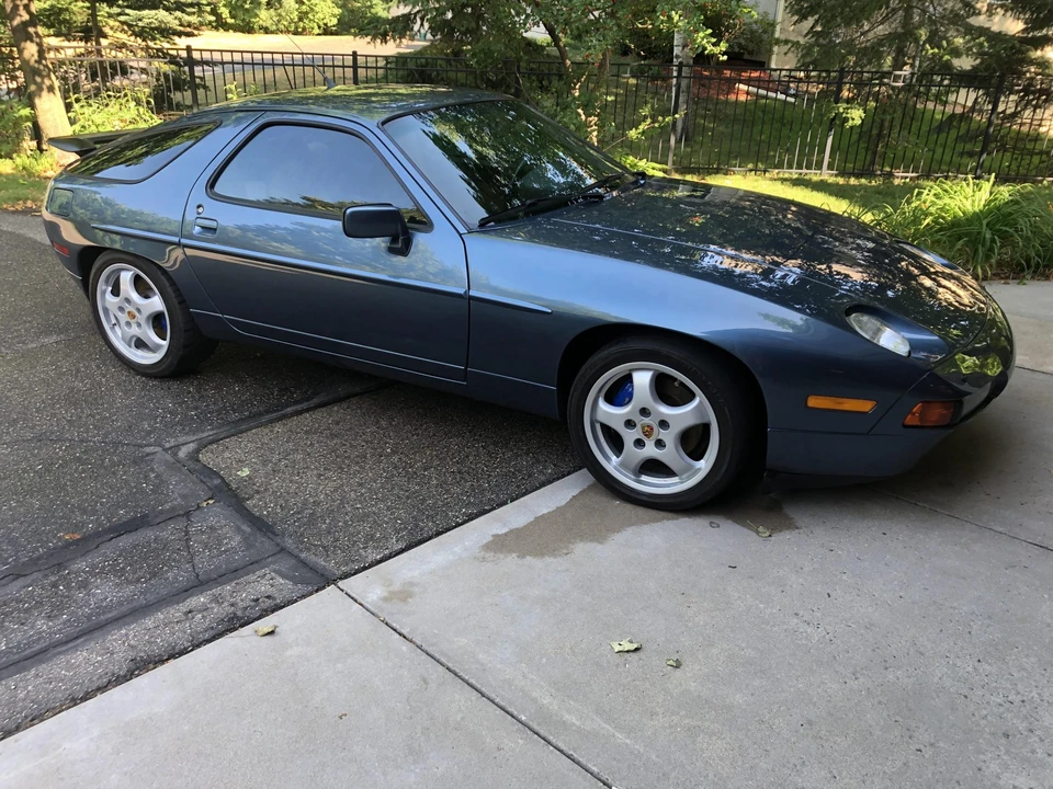 1989 Porsche 928 S4 - Image 27 of 31