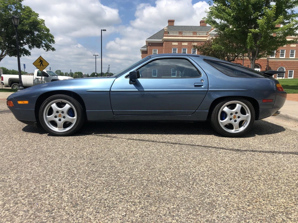 1989 Porsche 928 S4 - Image 6 of 31
