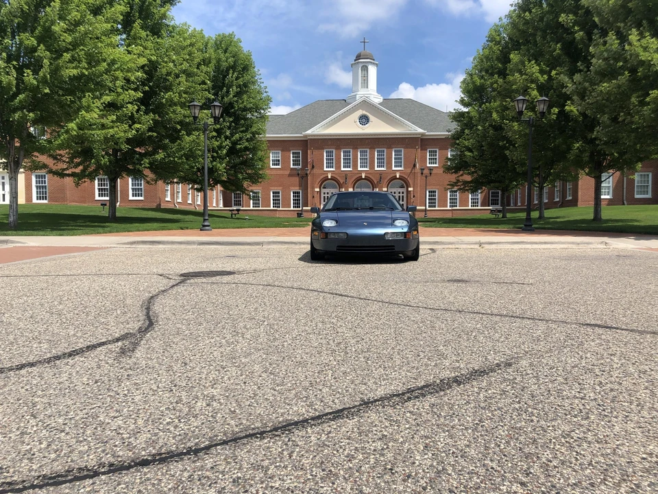1989 Porsche 928 S4 - Image 28 of 31