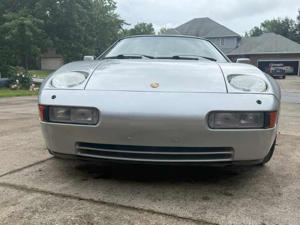 1989 Porsche 928 S4 - Image 30 of 31