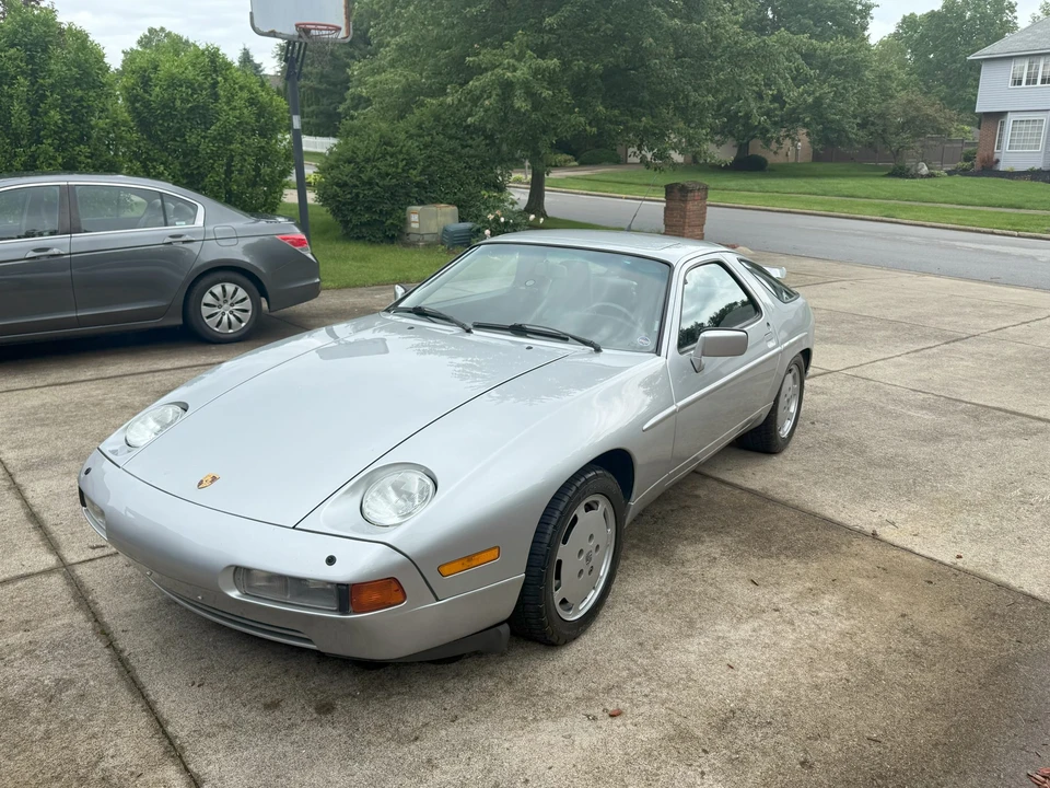 1989 Porsche 928 S4 - Image 3 of 31