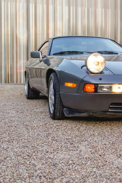 1989 Porsche 928 S4 - Image 6 of 31