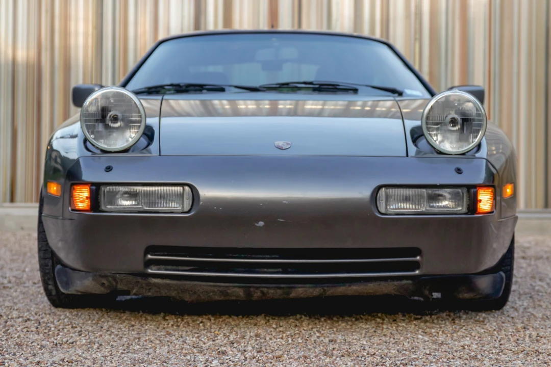 1989 Porsche 928 S4 - Image 9 of 31