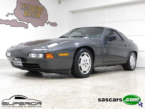 1989 Porsche 928 S4