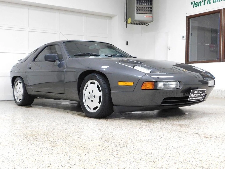 1989 Porsche 928 S4 - Image 3 of 31