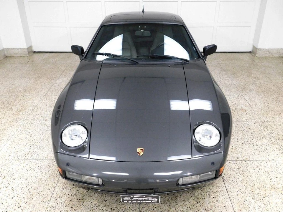 1989 Porsche 928 S4 - Image 11 of 31