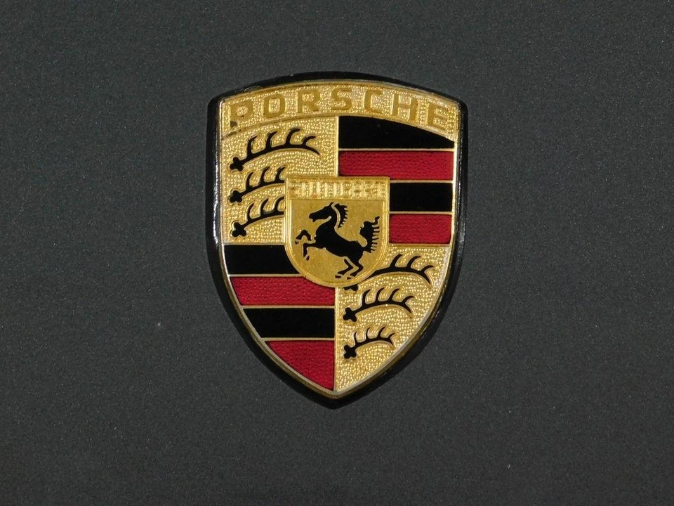 1989 Porsche 928 S4 - Image 12 of 31