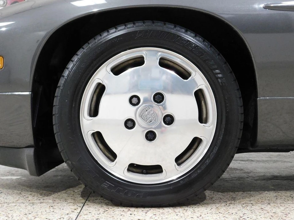 1989 Porsche 928 S4 - Image 23 of 31