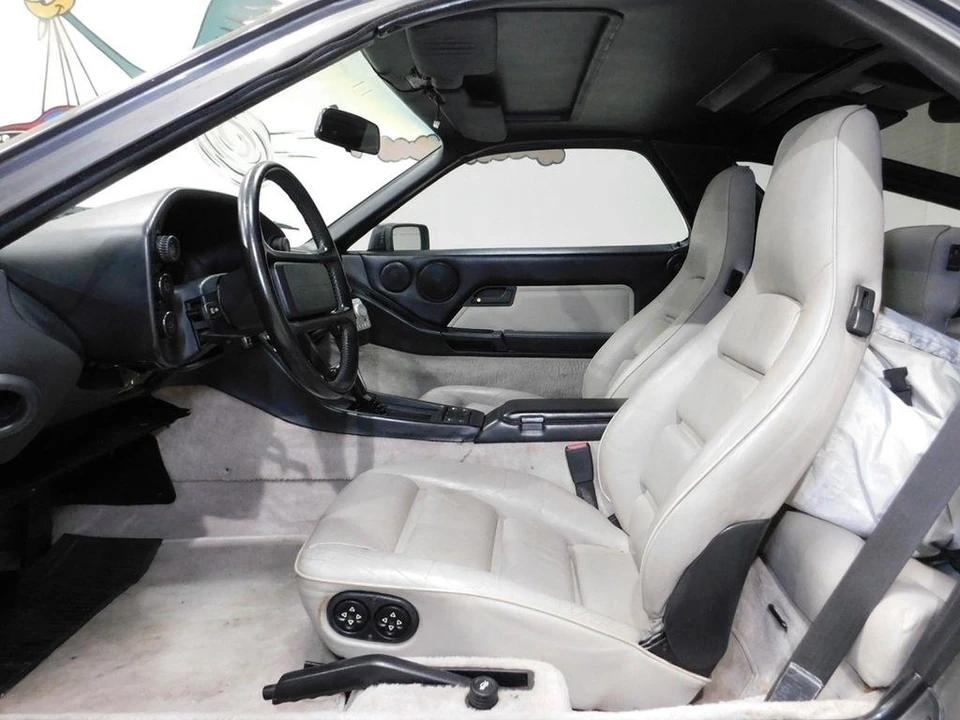 1989 Porsche 928 S4 - Image 29 of 31