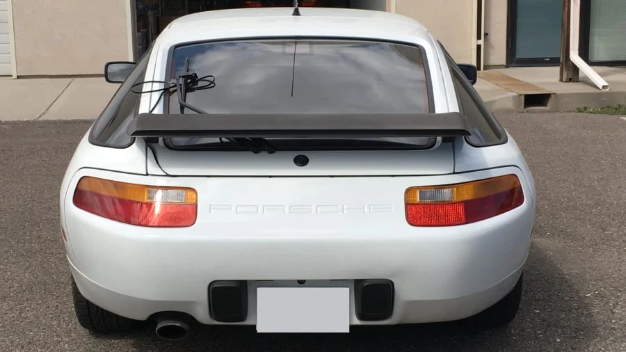 1989 Porsche 928 S4 - Image 8 of 8