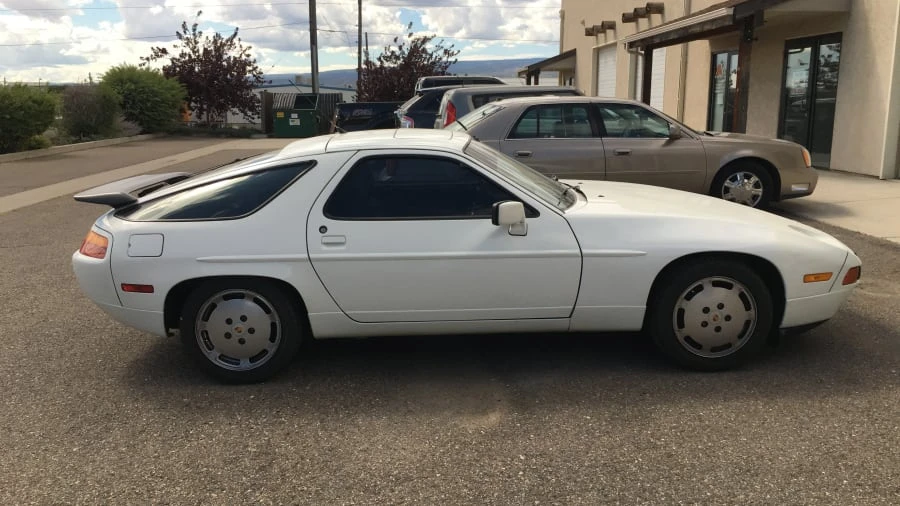 1989 Porsche 928 S4 - Image 4 of 9