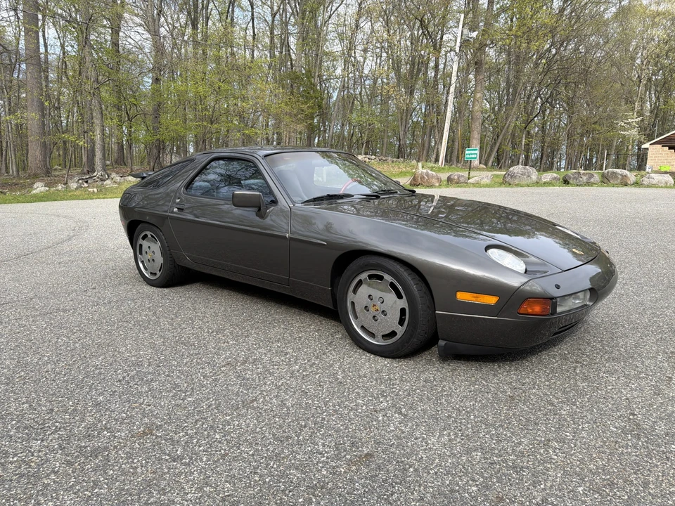 1989 Porsche 928 S4 - Image 26 of 31